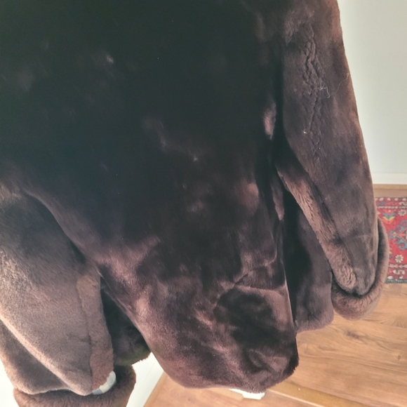 Short Brown Mouton Fur Vintage Coat '50s - Picture 3 of 12